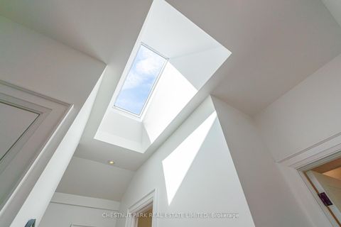 Photo 23 at 15 Edgewood Avenue, Woodbine Corridor, Toronto