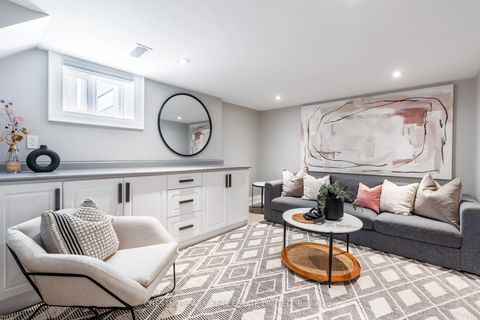 Photo 28 at 15 Edgewood Avenue, Woodbine Corridor, Toronto