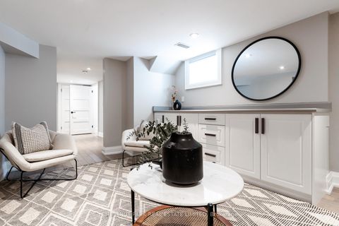 Photo 29 at 15 Edgewood Avenue, Woodbine Corridor, Toronto