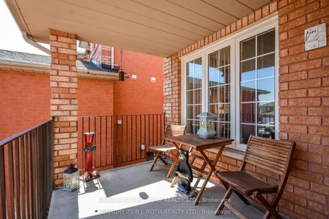 Photo 3 at 62 Loon Avenue, Painswick South, Barrie