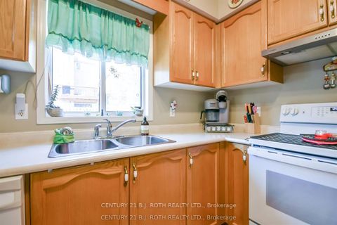 Photo 14 at 62 Loon Avenue, Painswick South, Barrie