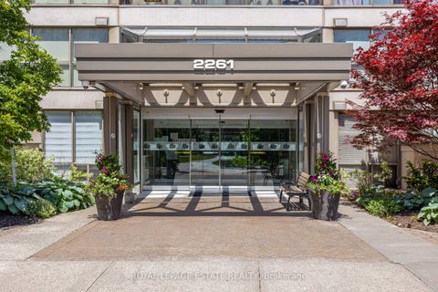 Photo 2 at 108 - 2261 Lake Shore Boulevard W, Mimico, Toronto
