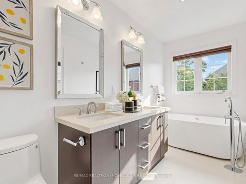 Photo 22 at 53 - 280 Paradelle Drive, Oak Ridges Lake Wilcox, Richmond Hill