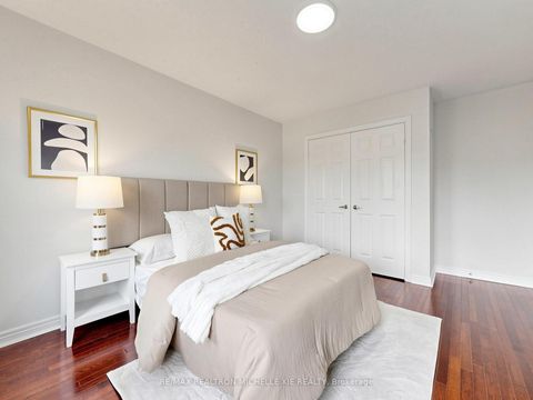 Photo 25 at 53 - 280 Paradelle Drive, Oak Ridges Lake Wilcox, Richmond Hill