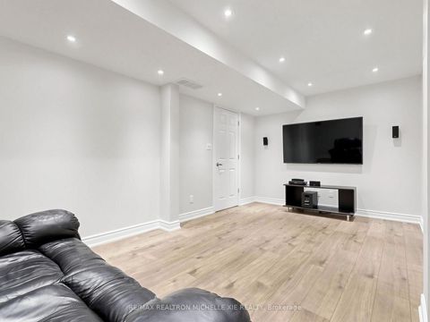 Photo 32 at 53 - 280 Paradelle Drive, Oak Ridges Lake Wilcox, Richmond Hill