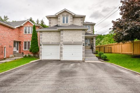 Photo 1 at 1 Hawkins Drive, Ardagh, Barrie