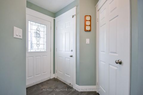 Photo 4 at 1 Hawkins Drive, Ardagh, Barrie