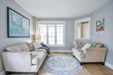 Photo 7 at 1 Hawkins Drive, Ardagh, Barrie