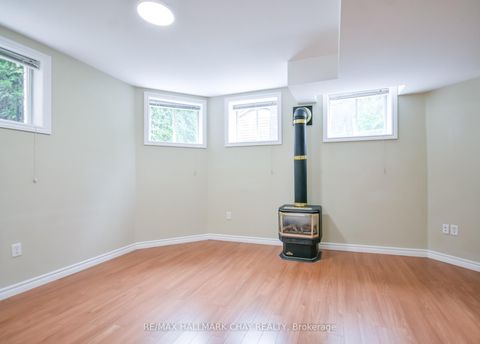 Photo 34 at 1 Hawkins Drive, Ardagh, Barrie