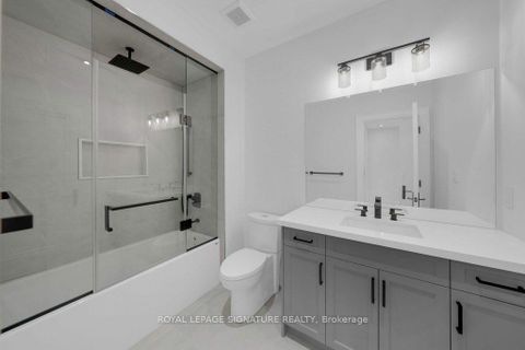 Photo 23 at 92 Howard Road, Leslie Valley, Newmarket