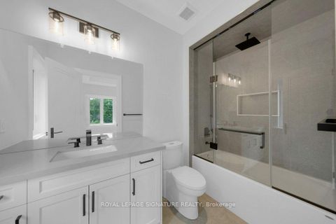 Photo 32 at 92 Howard Road, Leslie Valley, Newmarket