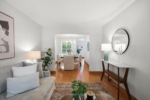 Photo 6 at 1027 Benton Crescent, Liverpool, Pickering