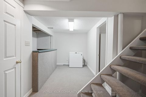 Photo 32 at 1027 Benton Crescent, Liverpool, Pickering