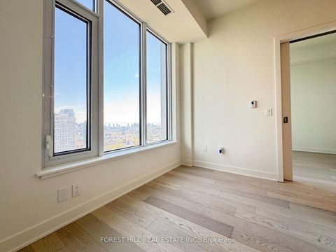 Photo 4 at 4508 - 11 Yorkville Avenue, Annex, Toronto