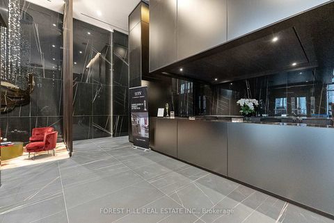 Photo 14 at 4508 - 11 Yorkville Avenue, Annex, Toronto