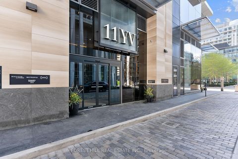 Photo 15 at 4508 - 11 Yorkville Avenue, Annex, Toronto