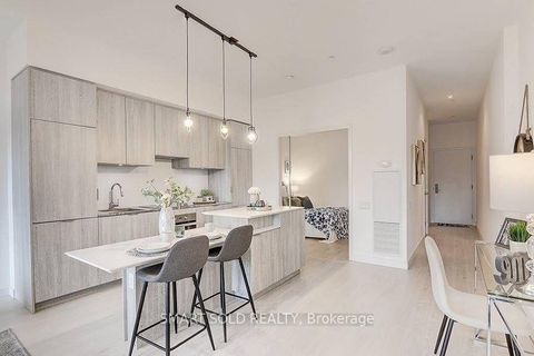 Photo 6 at 323 - 5 St Joseph Street, Bay Street Corridor, Toronto