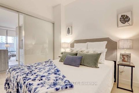 Photo 11 at 323 - 5 St Joseph Street, Bay Street Corridor, Toronto