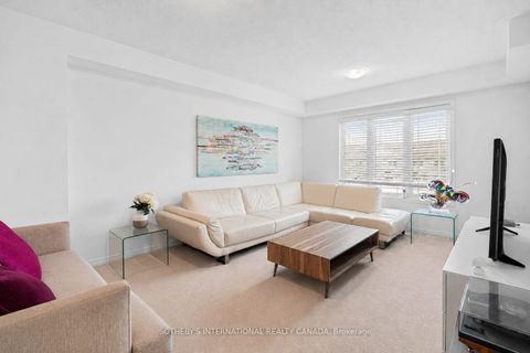 Photo 3 at 77 Franks Way, Allandale, Barrie