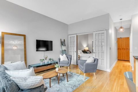 Photo 5 at G25 - 350 Wellington Street W, Waterfront Communities C1, Toronto