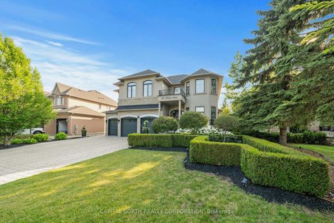Photo 2 at 166 Weaver Court, Kleinburg, Vaughan