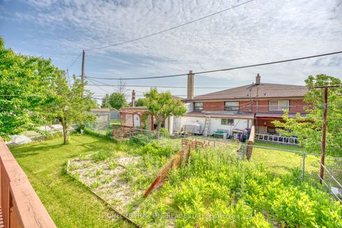 Photo 21 at 11 Sheila Court, Jamestown, Toronto