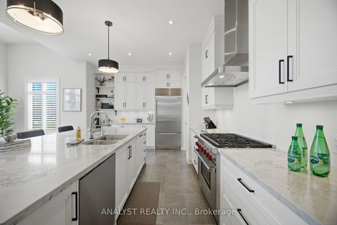 Photo 11 at 189 McMichael Avenue, Kleinburg, Vaughan