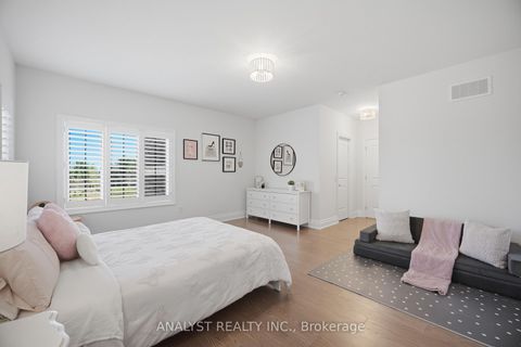 Photo 39 at 189 McMichael Avenue, Kleinburg, Vaughan