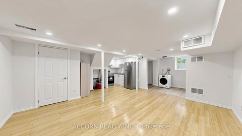 Photo 23 at 17 Richardson Drive, Aurora Highlands, Aurora