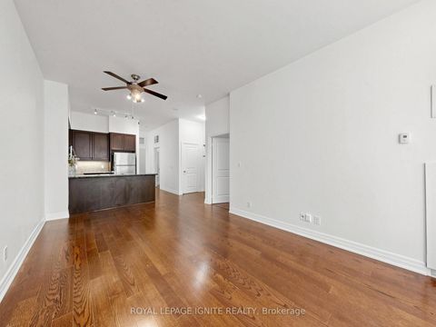 Photo 10 at 204 - 500 St.Clair Avenue W, Forest Hill South, Toronto