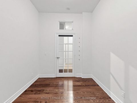 Photo 24 at 204 - 500 St.Clair Avenue W, Forest Hill South, Toronto