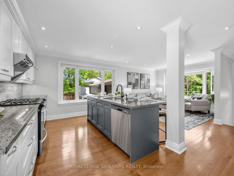 Photo 7 at 83 Berkinshaw Crescent, Don Mills, Toronto