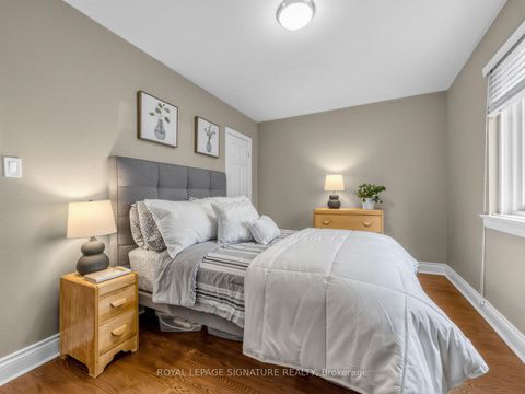 Photo 11 at 83 Berkinshaw Crescent, Don Mills, Toronto