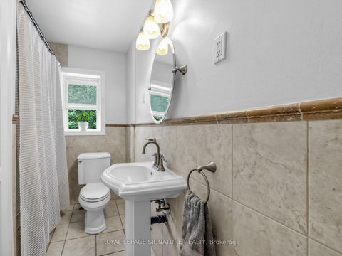 Photo 14 at 83 Berkinshaw Crescent, Don Mills, Toronto