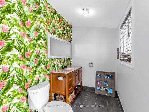 Photo 29 at 83 Berkinshaw Crescent, Don Mills, Toronto
