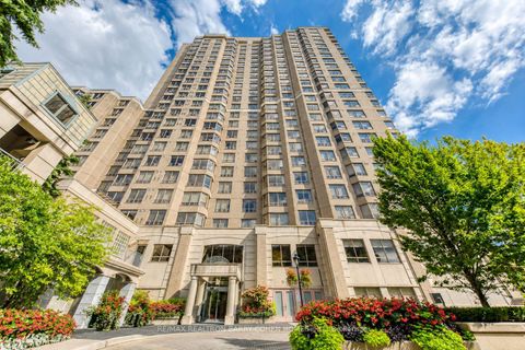 Photo 0 at 812 - 5418 Yonge Street, Willowdale West, Toronto