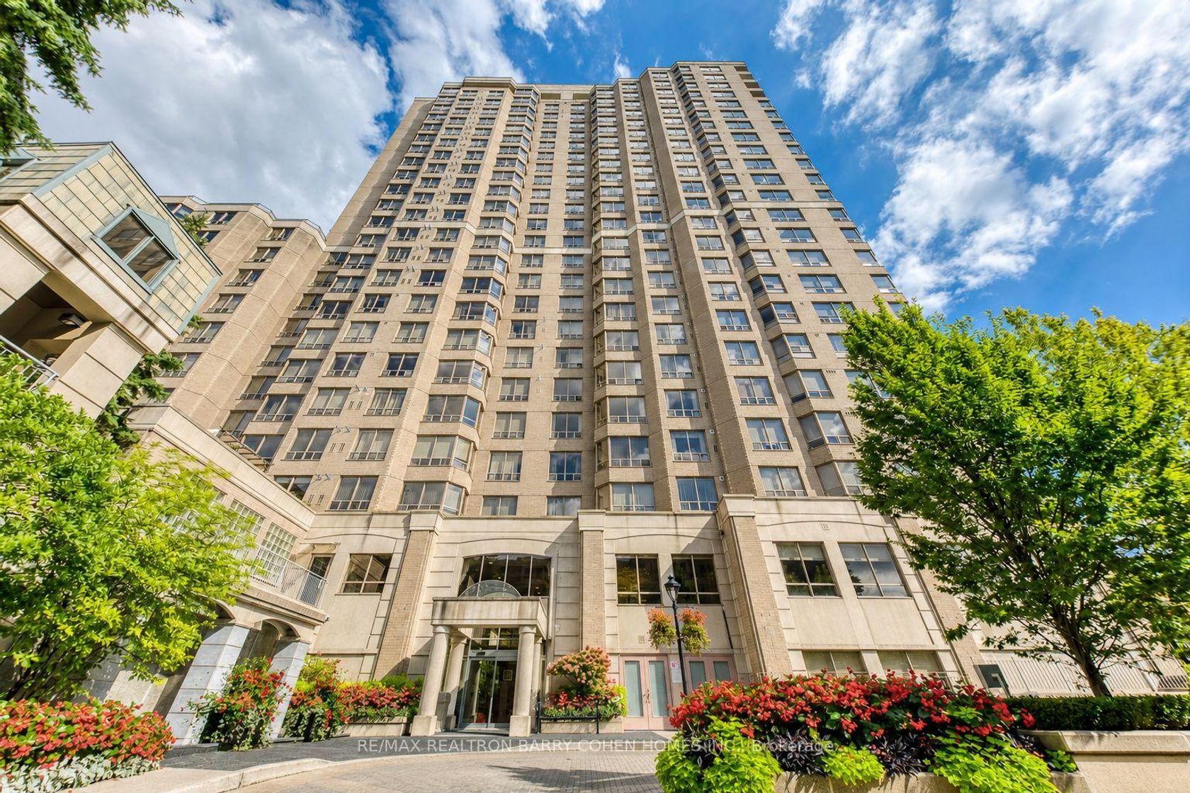 812 - 5418 Yonge Street, Willowdale West, Toronto photo number 2