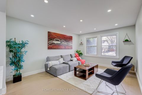 Photo 14 at 122 Ormond Drive, Samac, Oshawa