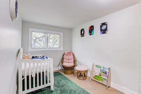 Photo 24 at 122 Ormond Drive, Samac, Oshawa