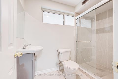 Photo 38 at 122 Ormond Drive, Samac, Oshawa