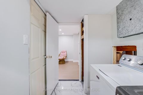 Photo 41 at 122 Ormond Drive, Samac, Oshawa