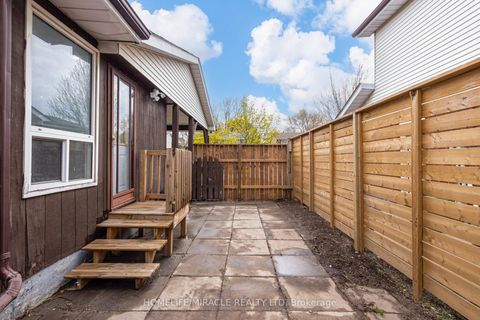 Photo 43 at 122 Ormond Drive, Samac, Oshawa