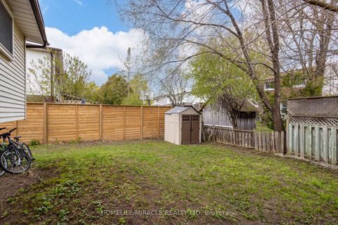 Photo 45 at 122 Ormond Drive, Samac, Oshawa