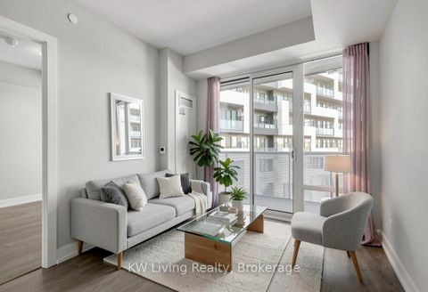 Photo 34 at 861 - 25 Adra Grado Way, Bayview Village, Toronto