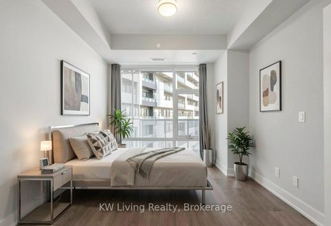 Photo 36 at 861 - 25 Adra Grado Way, Bayview Village, Toronto
