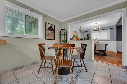 Photo 11 at 906 Centre Street N, Williamsburg, Whitby