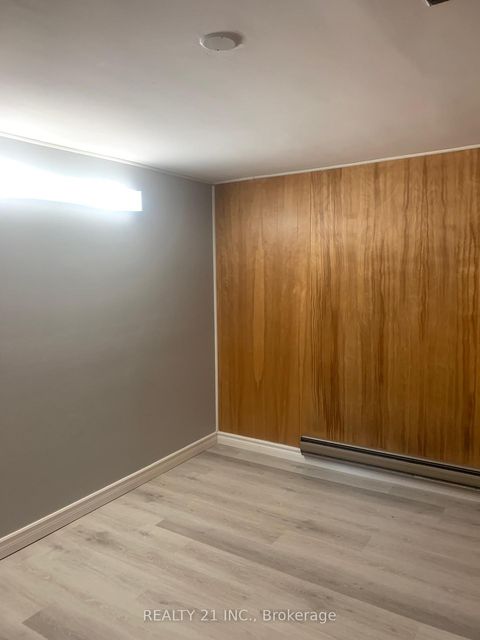 Photo 23 at 24 Beveridge Drive, Donalda, Toronto