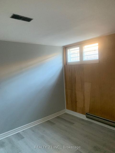 Photo 24 at 24 Beveridge Drive, Donalda, Toronto