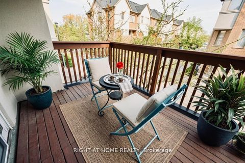 Photo 3 at 1 - 11 West Deane Park Drive, West Deane, Toronto