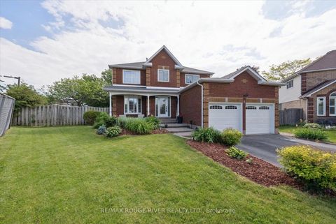 Photo 1 at 6 Snowden Court, Newcastle, Clarington
